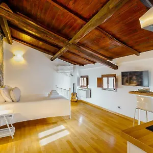 https://magikrooms-muse.it-romehotels.com